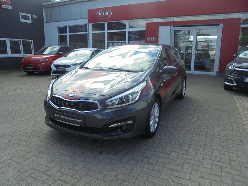 Kia Ceed / cee'd 1.4 Edition7 Emotion, Sitz/ Lenkradheizung, Radio