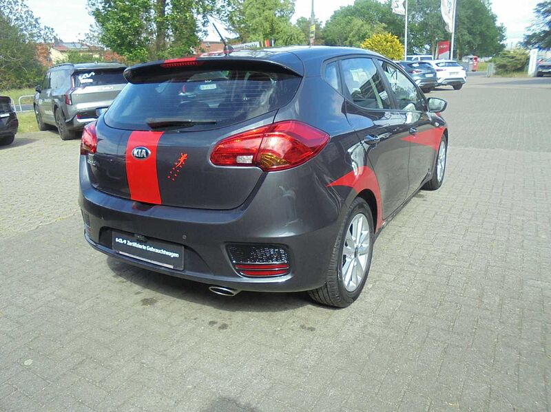 Kia Ceed / cee'd 1.4 Edition7 Emotion, Sitz/ Lenkradheizung, Radio