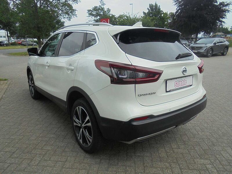 Nissan Qashqai 1.3 DIG-T DCT ZAMA