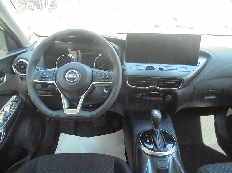 Nissan Juke 1.0 DIG-T Acenta DCT Komfort