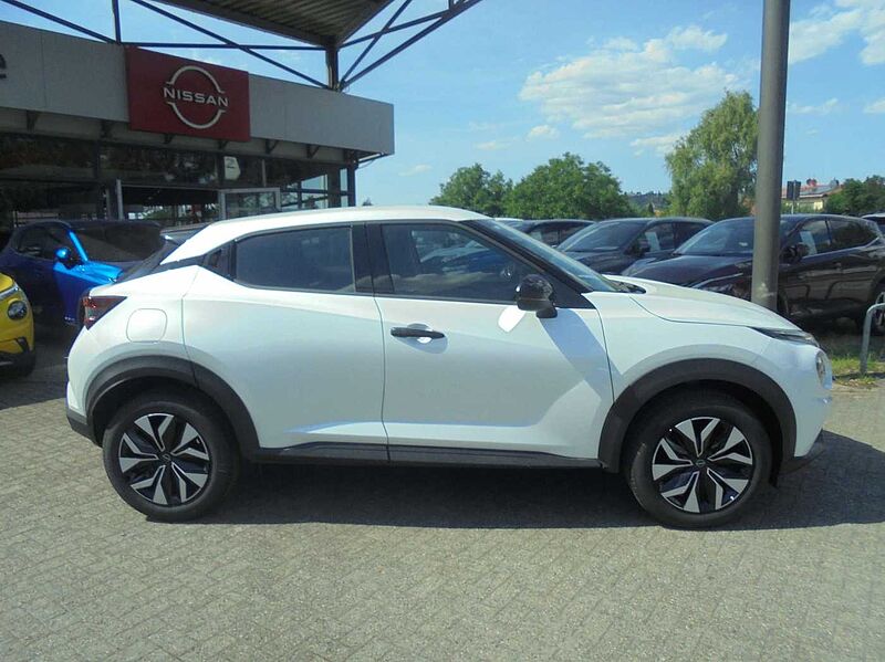 Nissan Juke 1.0 DIG-T Acenta DCT Komfort