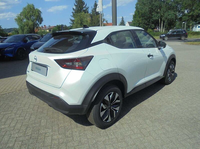 Nissan Juke 1.0 DIG-T Acenta DCT Komfort