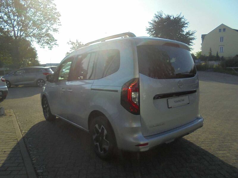 Nissan Townstar 1.3DIG-T Kombi L1 Tekna