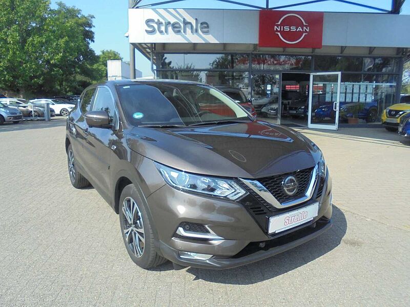 Nissan Qashqai 1.3DIG-T N-Connecta, DCT, Winterpaket, AHK