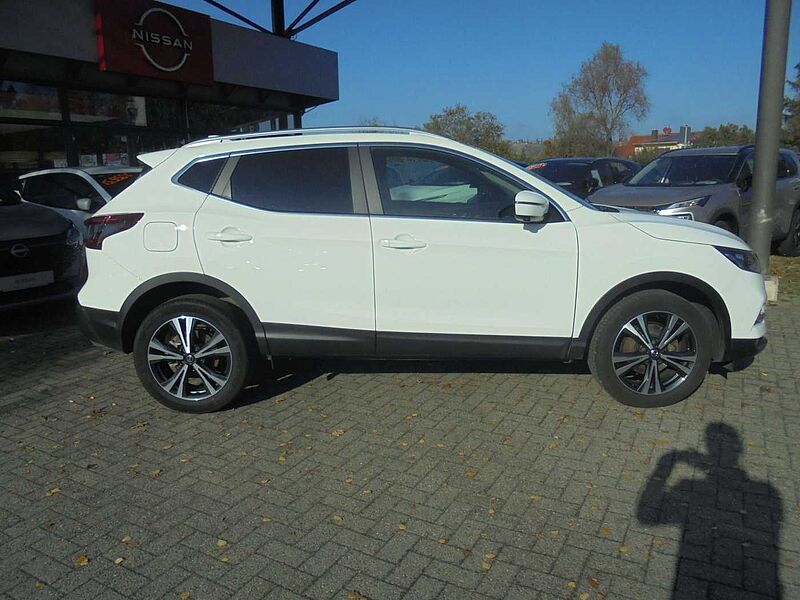 Nissan Qashqai 1.3 DIG-T 6MT Zama Design Paket