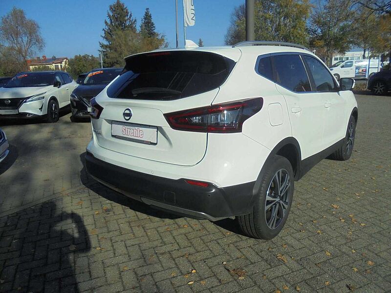 Nissan Qashqai 1.3 DIG-T 6MT Zama Design Paket