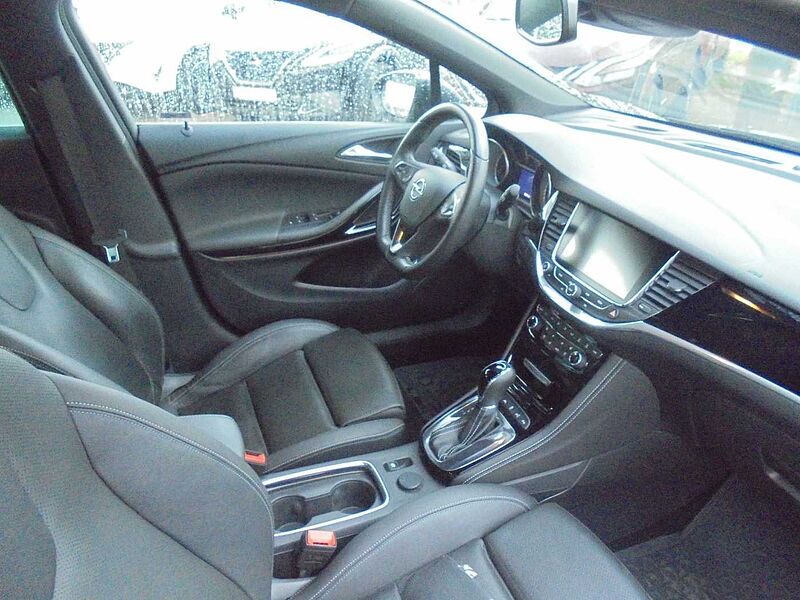 Opel Astra Sports Tourer 1.6T Ultimate Premium, Technologie