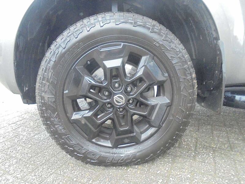 Nissan Navara 2.3dCi N-Guard Double Cab 4x4 Diff 7AT, Hardtop