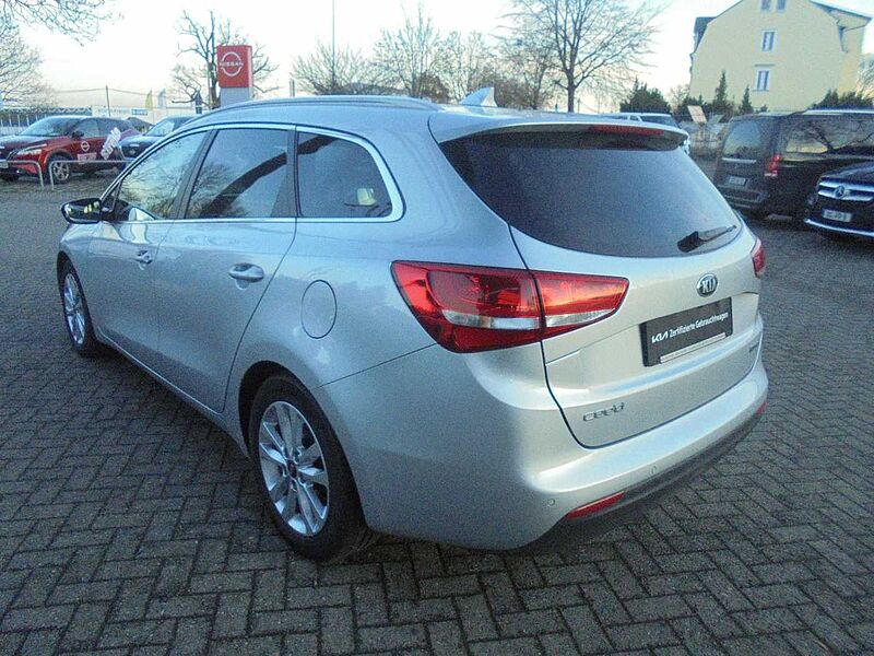 Kia Ceed SW / cee'd SW 1.6GDI Spirit 6MT