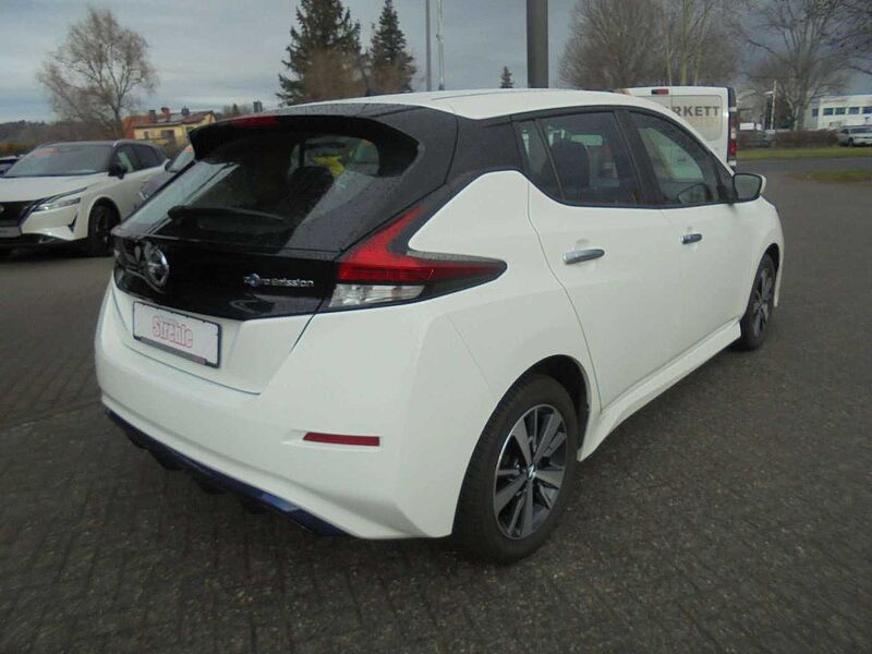 Nissan Leaf Acenta Option 40kWh Assistenz Paket Pro