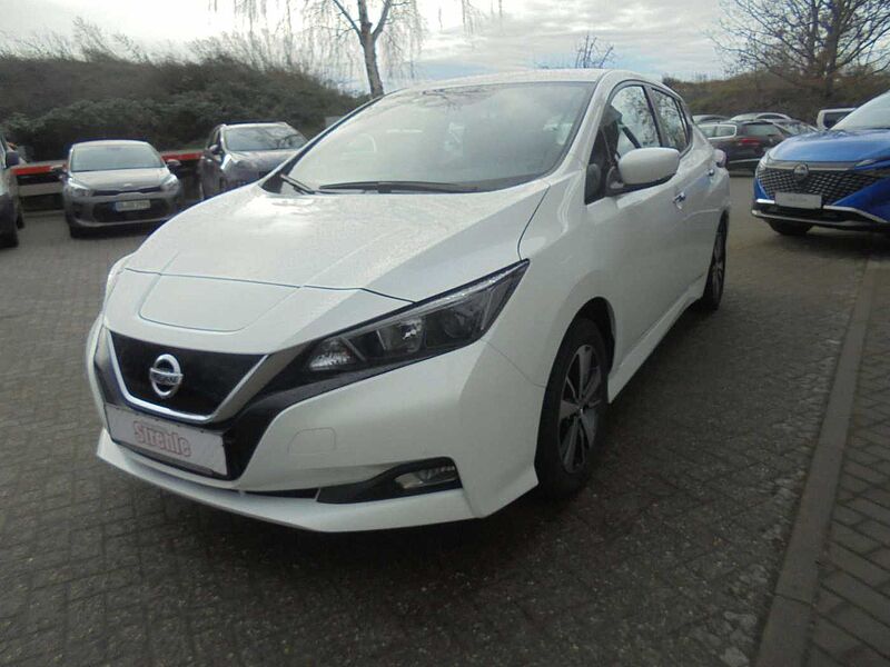 Nissan Leaf Acenta Option 40kWh Assistenz Paket Pro