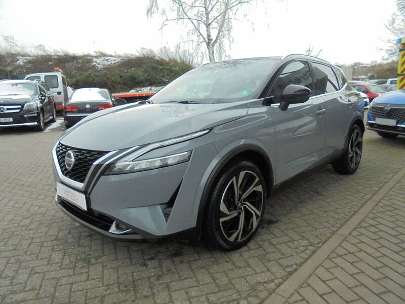 Nissan Qashqai 1.3 MHEV X-Tronic Tekna+ 4x4, 1. Hand