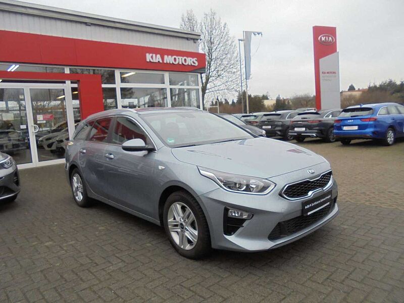 Kia Ceed SW / cee'd SW Vision 1.4T Navi Winterpaket Rückfahrkamera