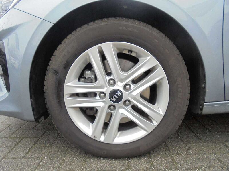 Kia Ceed SW / cee'd SW Vision 1.4T Navi Winterpaket Rückfahrkamera