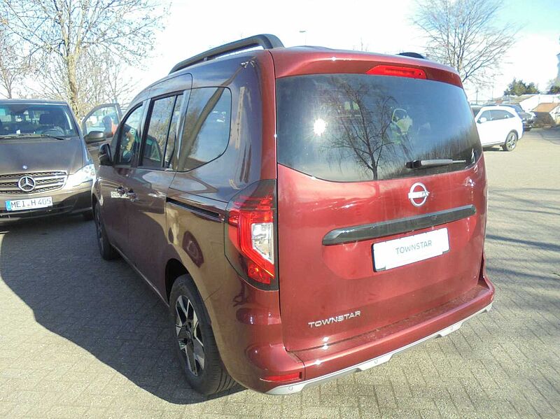 Nissan Townstar Kombi L1 N-Connecta 1.3DIG-T 6MT Design