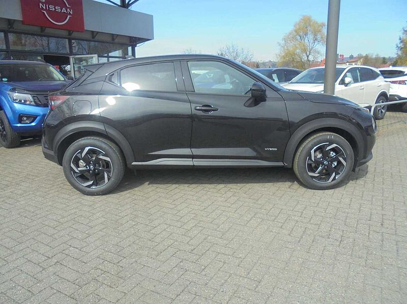 Nissan Juke 1.6 Hybrid 4AMT N-Connecta Winter, Navi, Kamera